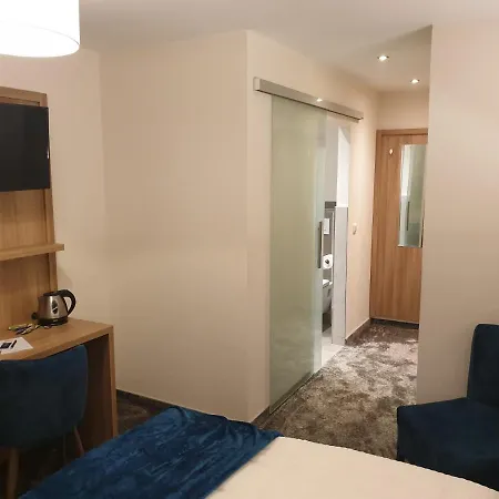 여관 Gaestehaus Lepple 3*